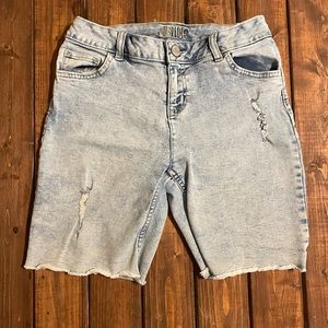 Justice Light Wash Jean Shorts | Size 16 |